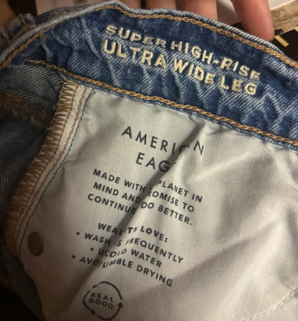 American Eagle Baggy Jeans - Image 7