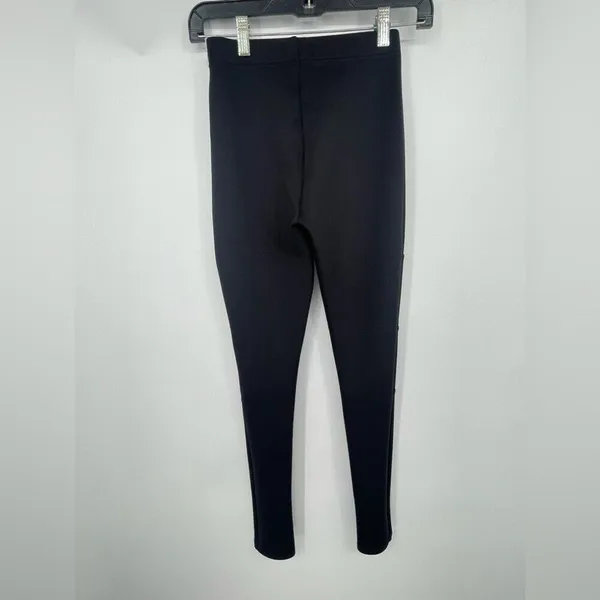 Hollister black sport XS Yoga pants‎ - Image 5