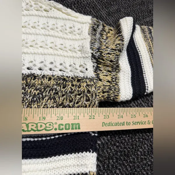 Women’s SHEIN Striped Sweater - Size Medium - Image 3