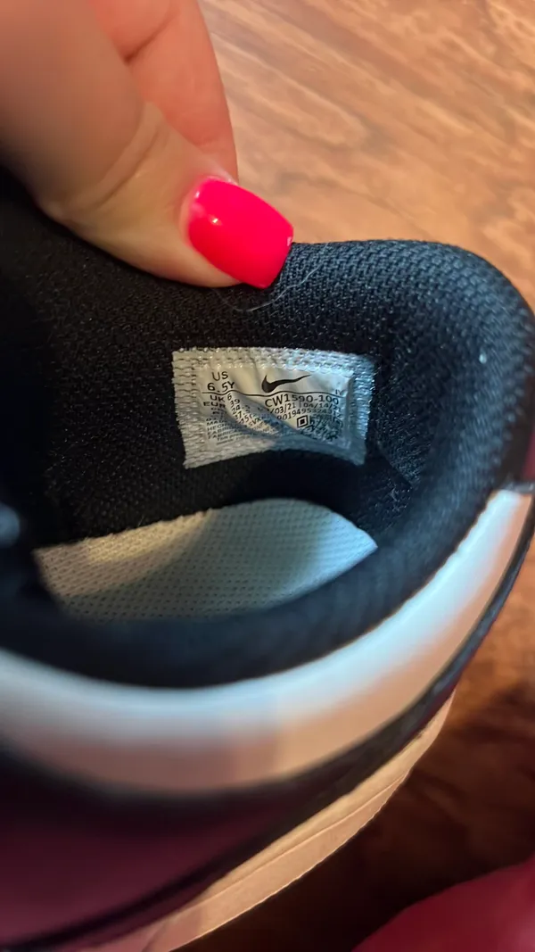 Nike Dunk Low Panda - Image 8