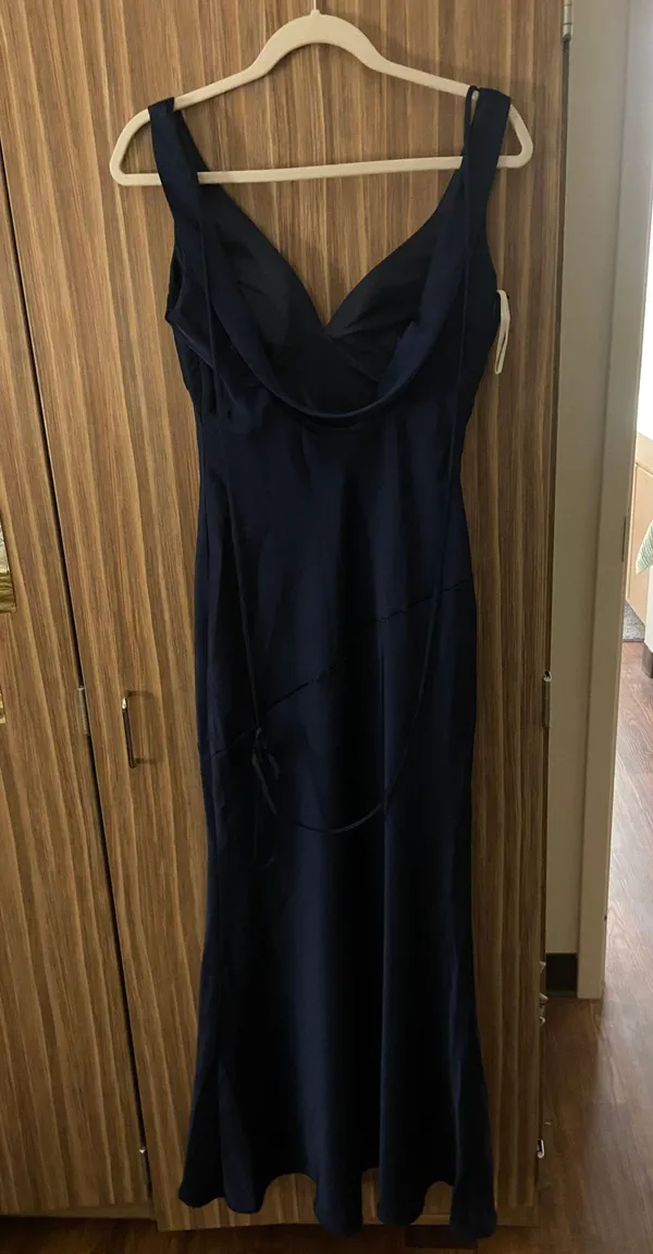 Navy Blue Prom / Formal Dress - Image 4