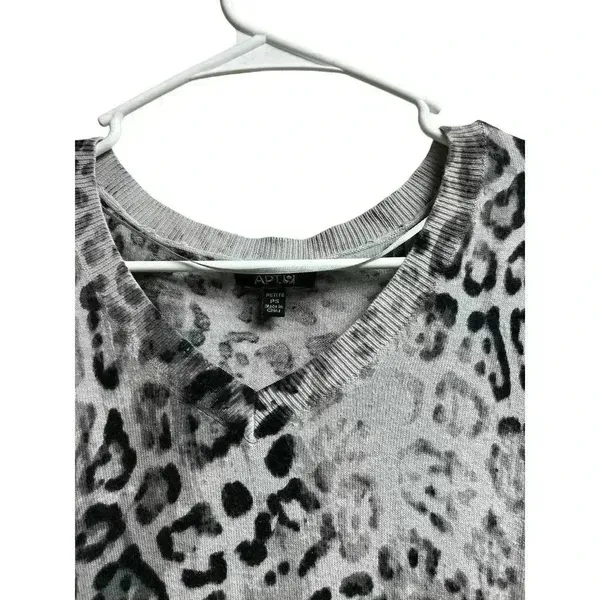 APT. 9 3/4 Sleeve Lightweight Animal Print‎ Sweater - Image 4