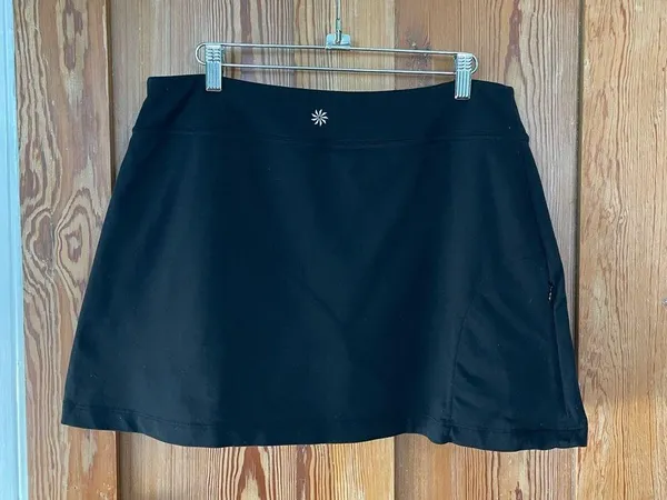 Athleta Black Mini Skort // Skirt w Shorts - Sz Large - Image 4
