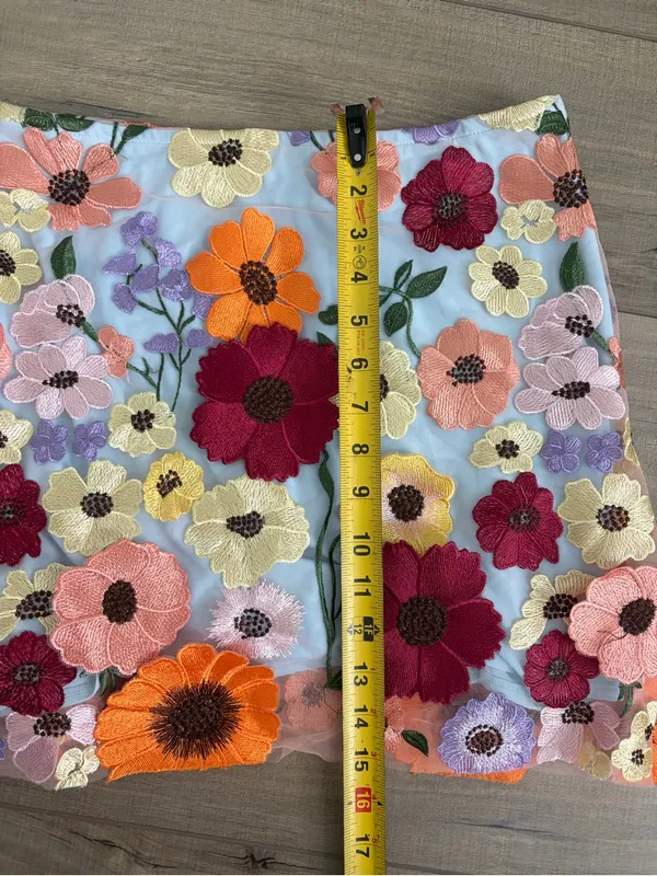 Finesse Addie 3D Flower Appliqué Mini Skirt Multicolor Large - Image 7