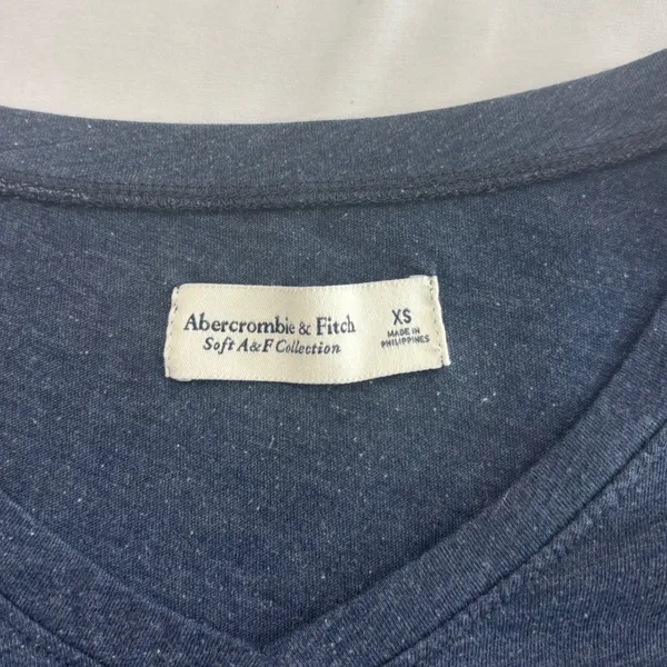Abercrombie & Fitch Womens Navy Blue V-Neck Logo T-Shirt XS Soft A&F Collection - Image 7