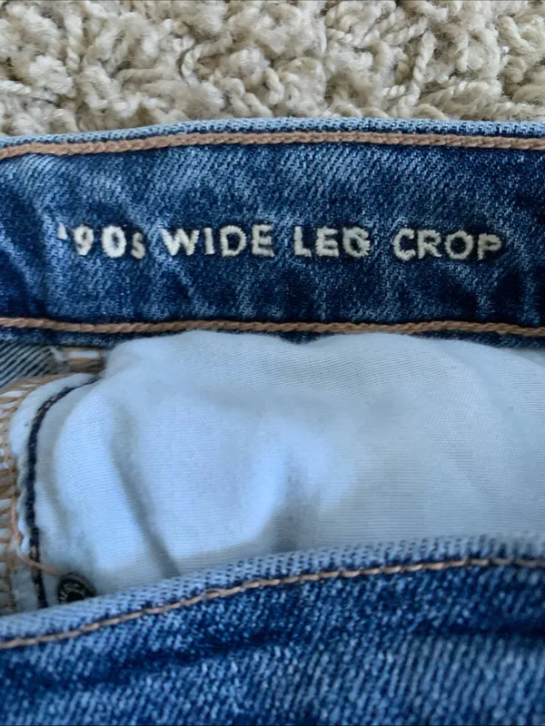 AE wide-leg crop size 2short denim blue jeans - Image 3