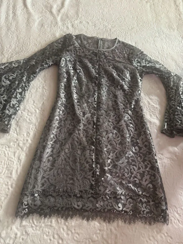 White House Black Market Size 8 Metallic Silver Bell Sleeve Dress - Image 5
