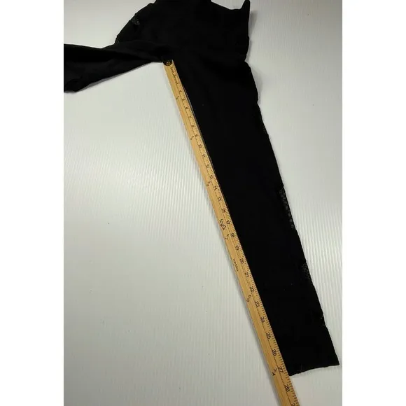 Alo Yoga Black High Waist Workout Leggings with Mesh Panels‎ XS - Image 2
