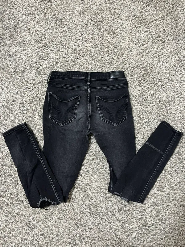 Jean - Image 2