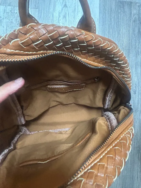 Shomico Certainly Chic Faux Leather Woven Backpack Chestnut See Pic For Flaw - Image 4