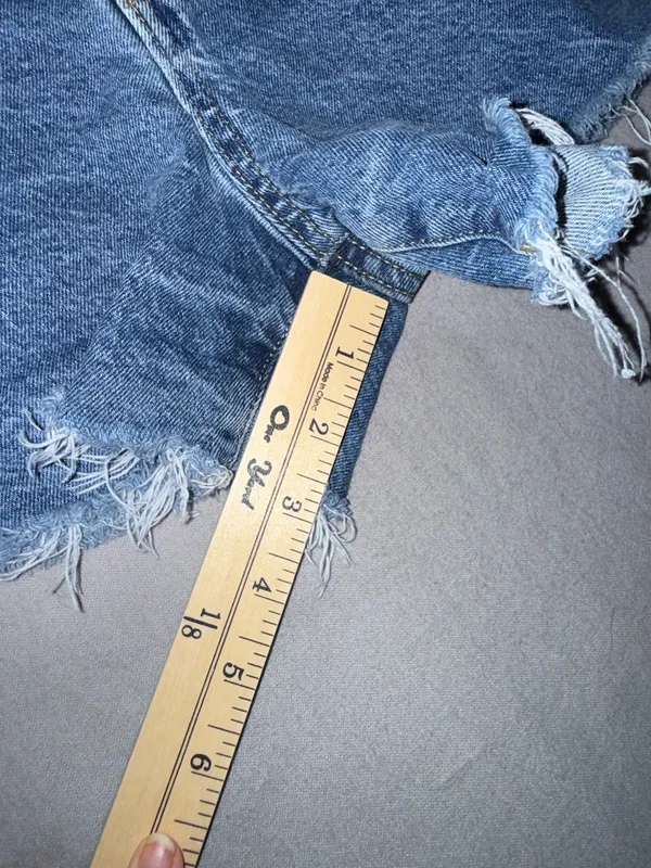 Cotton on Jean shorts - Image 3