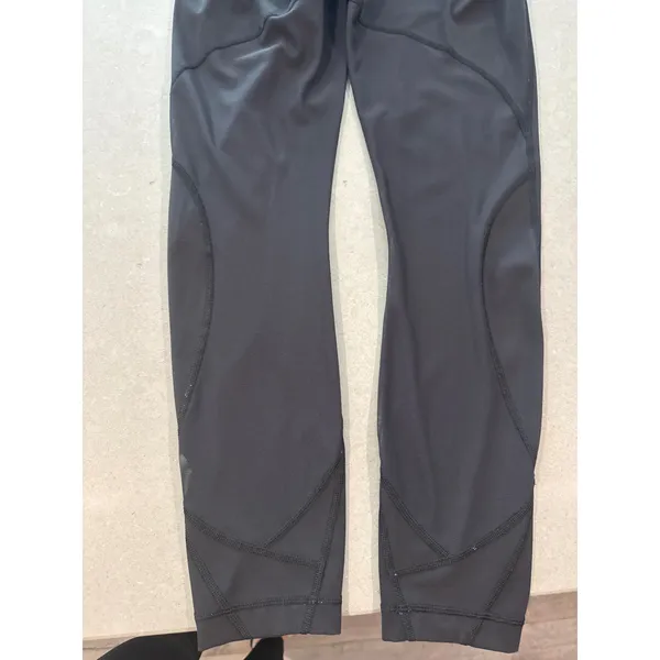 Lululemon Fast and Free‎ Size 4 Black Workout Leggings excellent condition - Image 7