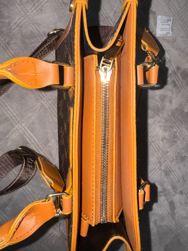 Beverly Hills Polo Club Monogram Bag - Image 8