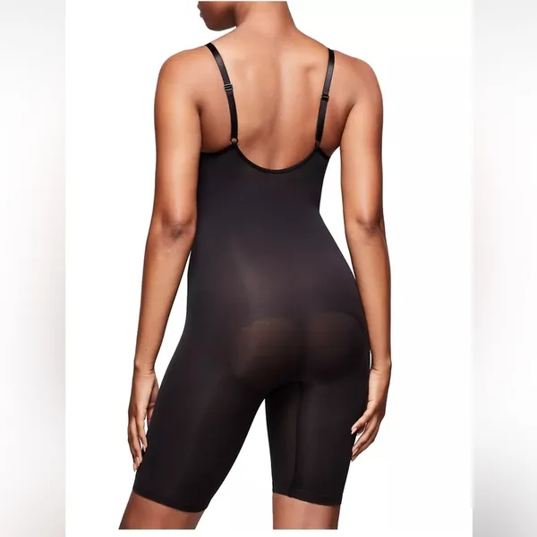 New Seamless Sculpt Mid Thigh Bodysuit in Onyx Small - Image 2