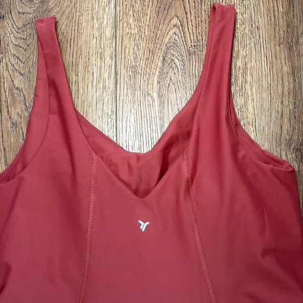 Old Navy Active‎ Powersoft Go-Dry Exercise Dress Rust Red Built-in Shorts Medium - Image 7