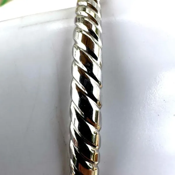 Silver tone twisted bangle bracelet - Image 7