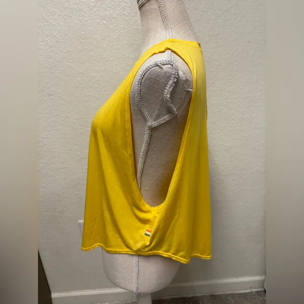 NWT FOUR LAPS Yellow Tank Top Size Large - Image 7
