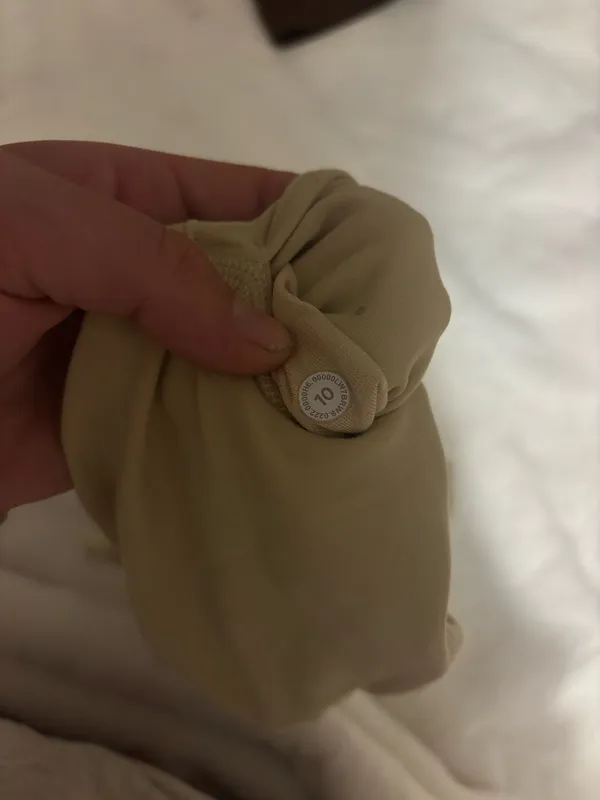 Lululemon Shorts align - Image 3