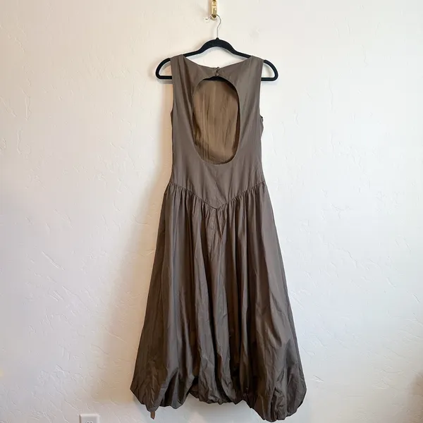 Reformation | NWT Elvira Open Back Bubble Hem Midi Dress Morel Brown | Size 6 - Image 6
