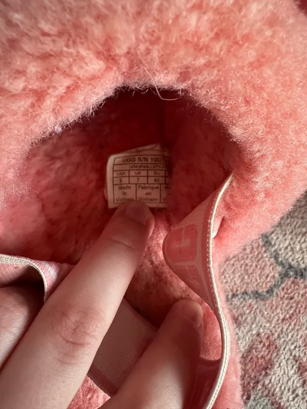 Ugg Pink Peach slippers  - Image 2