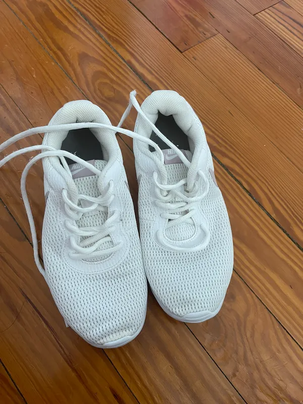 Nike Shoes - Image 2