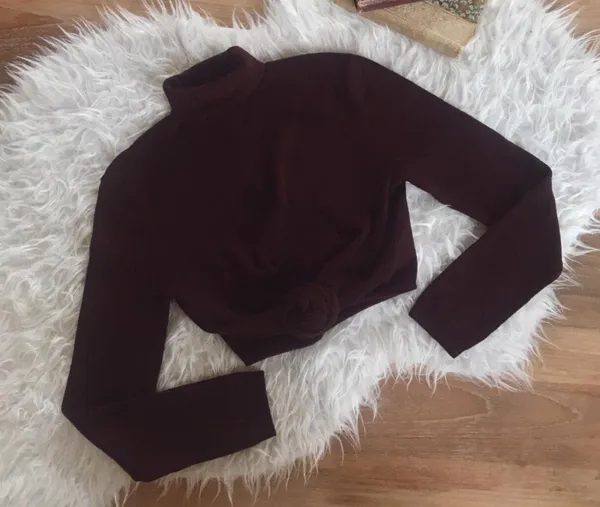 Burgundy Turtleneck Sweater Red Size XS - Image 3