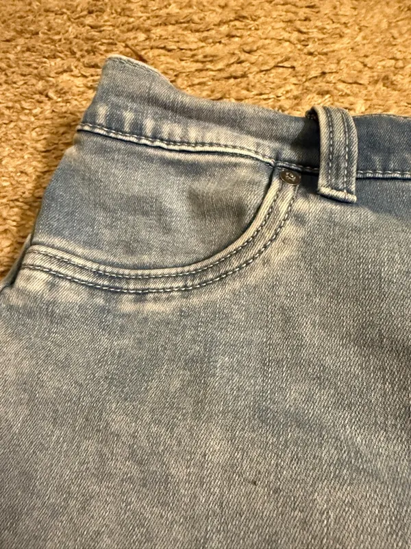 Aerie Light Wash Soft Vintage Edge Flare Jeans with Elastic Waist Back - size XL - Image 4