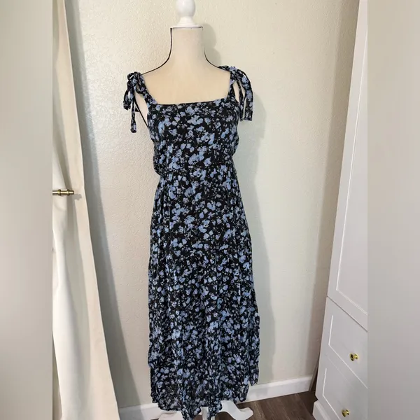 By The River Blue Floral Tie-Shoulder Maxi Dress, Size‎ S - Image 2
