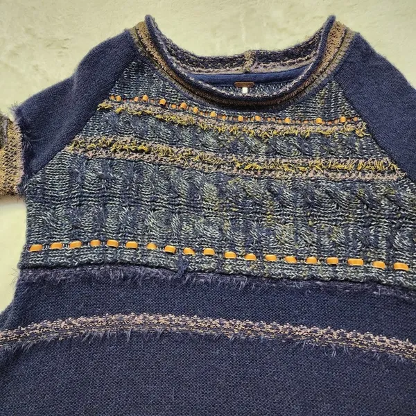 Free People Women's Navy Blue Craft Time Boho Sweater Size XS - Image 4