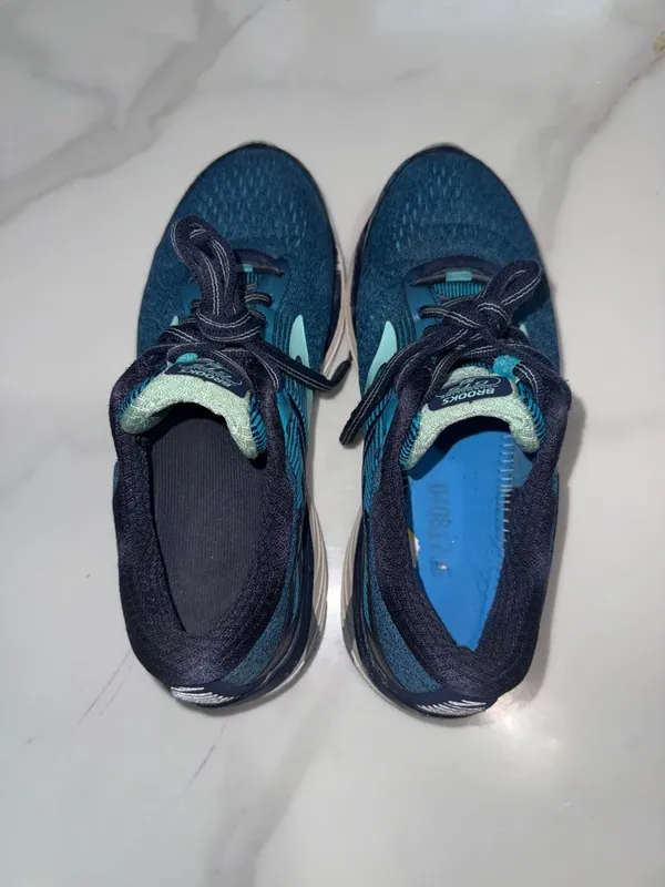Brooks Teal and Navy Women's Running Shoes - Image 4
