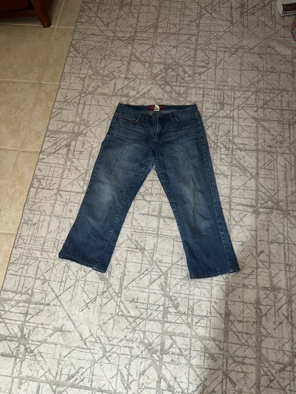 Lucky Brand Classic Blue Women's Straight-Leg Capri Jeans Sz 12 - Image 5