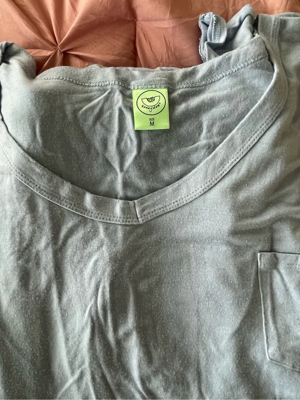 Women’s Light Blue Pocket Pajama Set with Subtle Embroidery Size M - Image 5