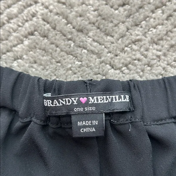 Brandy Melville Black Elastic Waist Shorts - Image 3