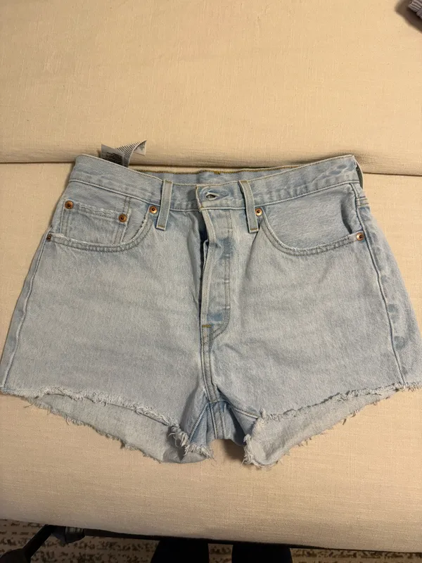 Levi’s 501 Shorts Denim - Image 2