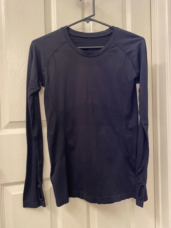 lululemon athletica Black Long-Sleeve Performance Tee - Image 2