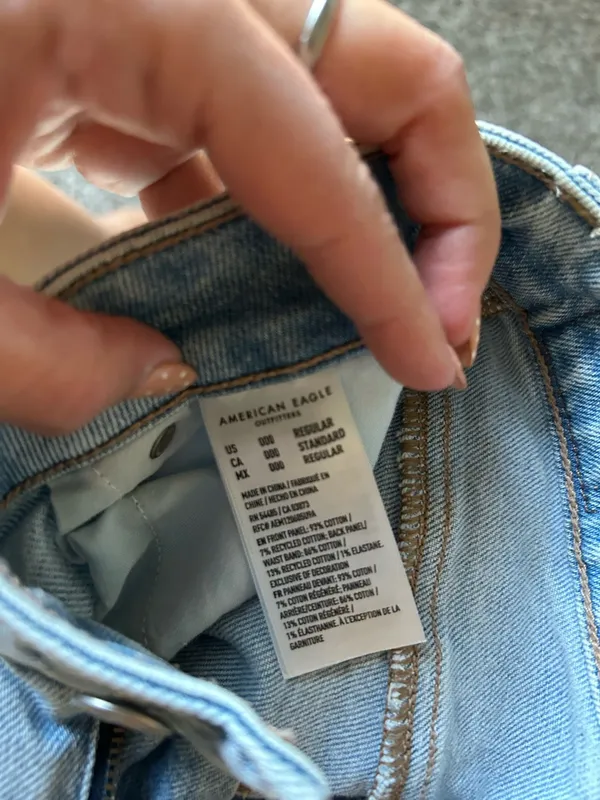 American Eagle Jeans - Image 6