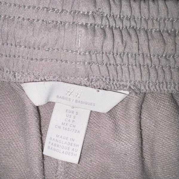H& M shorts Small - Image 2