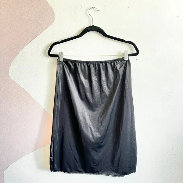 Vintage Black Slip Skirt Lace Trim Dark Coquette Whimsigoth Witchy Large‎ - Image 2