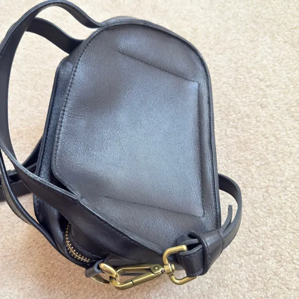 Madewell Sydney Black Leather Zip Top Small Crossbody Bag Convertible - Image 6