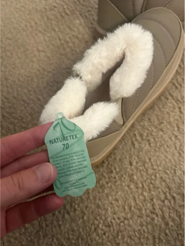 C510Women's Cozy Fur Lined Quilted Boot Slippers size 9 - Image 4
