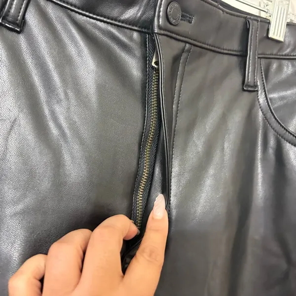 Abercrombie & Fitch 90s Straight Faux Leather Pants Black Ultra High Rise Size 1 - Image 5