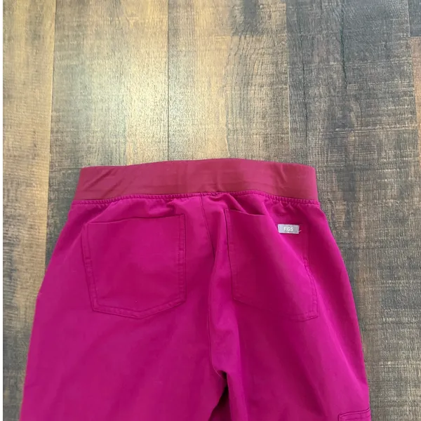 Figs Zamora Jogger Dark Magenta Scrub Pants Size XS - Image 4