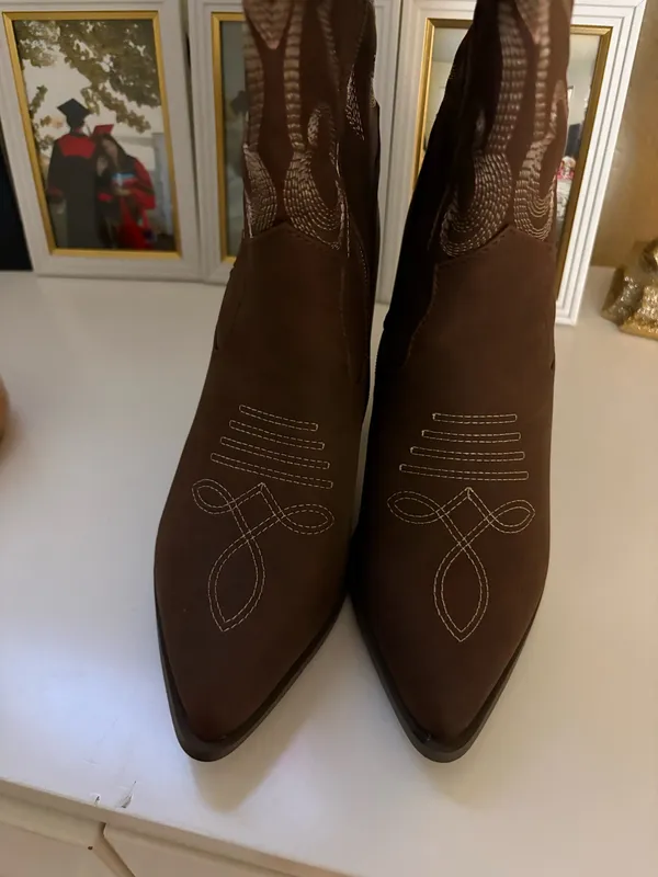 Cowgirl boots Brown Size 6 - Image 3