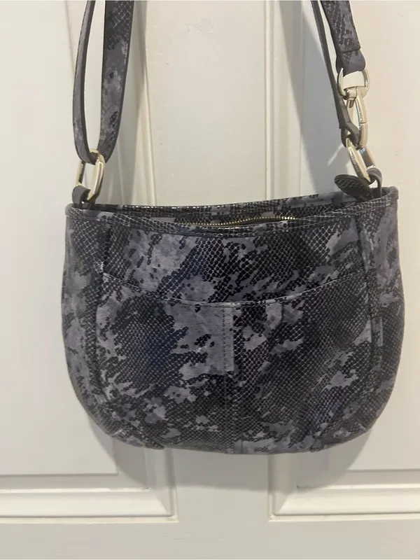 b. makowsky Black & Gray Patterned Shoulder Bag - Image 2