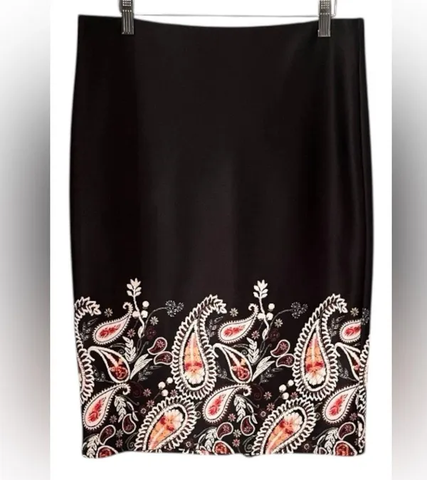 New York And Company Elegant Black Embroidered Paisley Stretch Back Kick Skirt Medium - Image 3