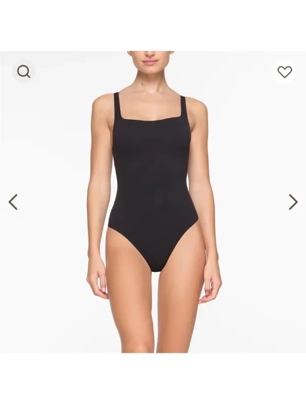 Skims NAKED SCOOP BRIEF BODYSUIT Color: Onyx NWT size XL - Image 6