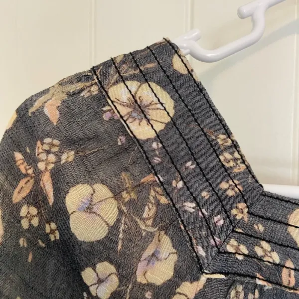 NWOT | Lauren Conrad women’s long sleeve square neck floral blouse —‎ small - Image 7