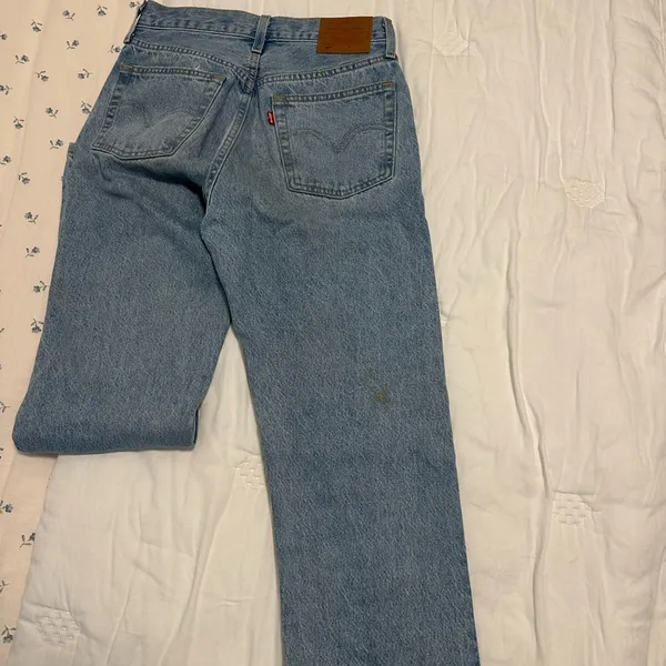 Levi’s 501 Blue Jeans Size 26 - Image 3