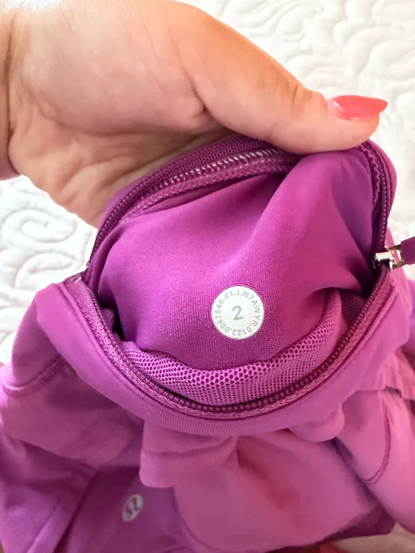 Lululemon Speed Shorts 2.5" - Image 3