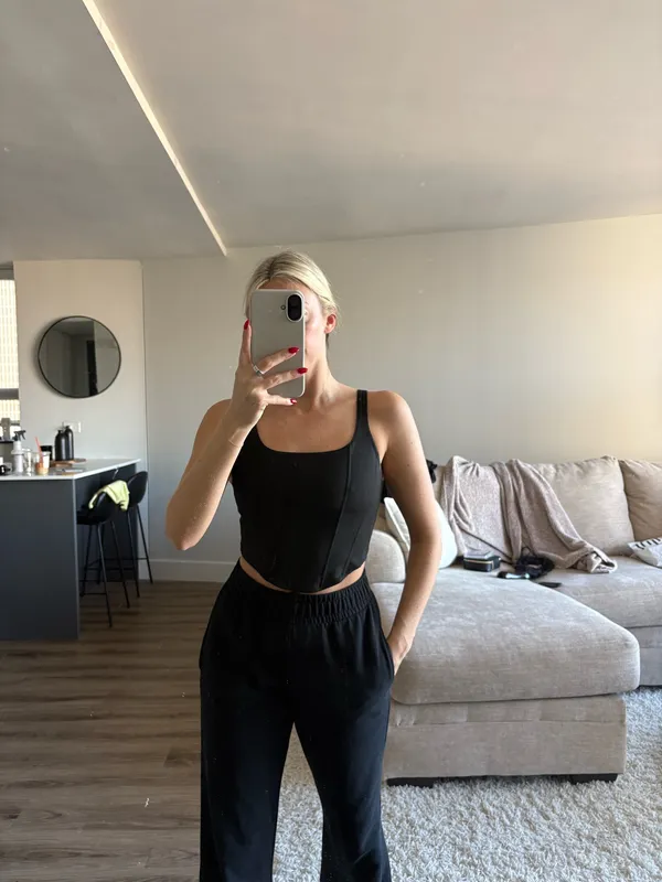Amazon Corset Top Black - Image 2